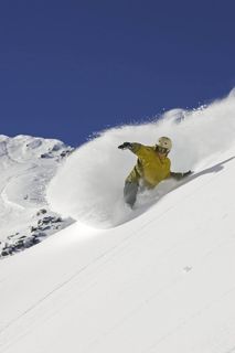 Skiing_lakelouise_lg